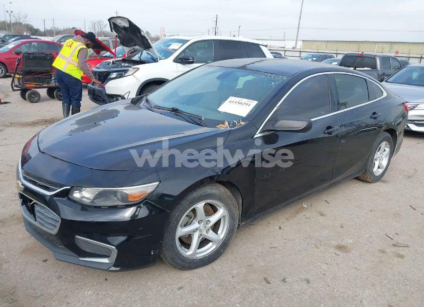 Photo 2 of 2016 Chevrolet Malibu 1FL (VIN 1G1ZC5ST7GF244294)