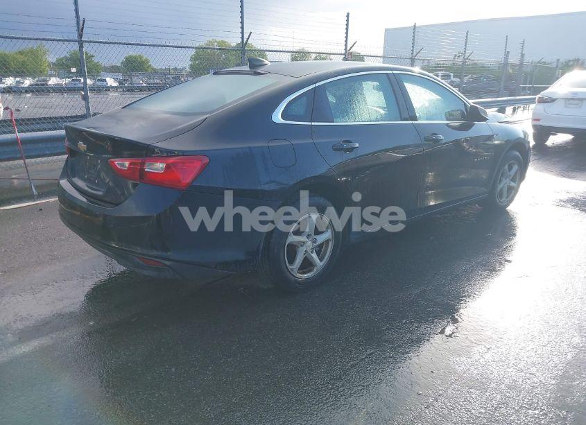 Photo 4 of 2017 Chevrolet Malibu 1FL (VIN 1G1ZC5ST7HF128479)