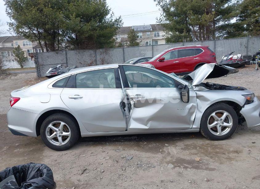 Photo 12 of 2017 Chevrolet Malibu 1FL (VIN 1G1ZC5ST7HF260500)