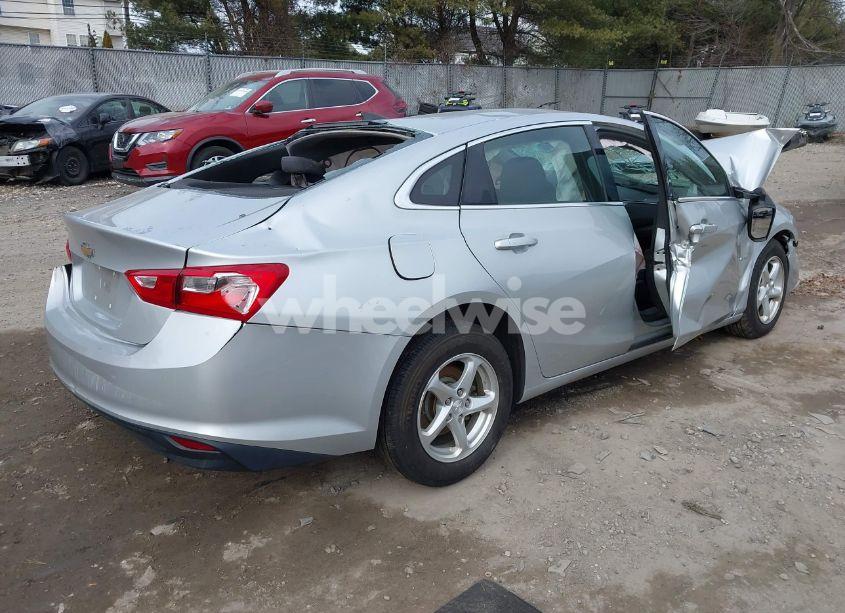 Photo 4 of 2017 Chevrolet Malibu 1FL (VIN 1G1ZC5ST7HF260500)