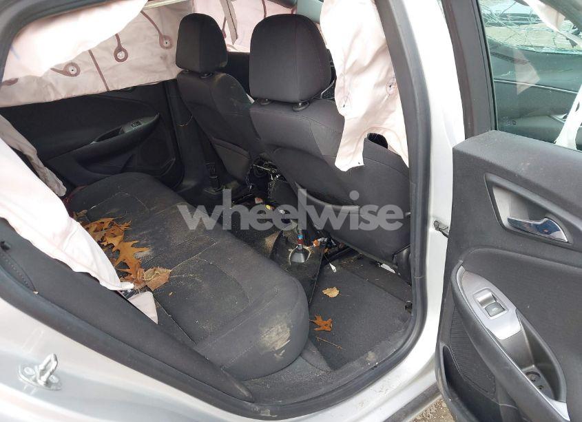 Photo 8 of 2017 Chevrolet Malibu 1FL (VIN 1G1ZC5ST7HF260500)