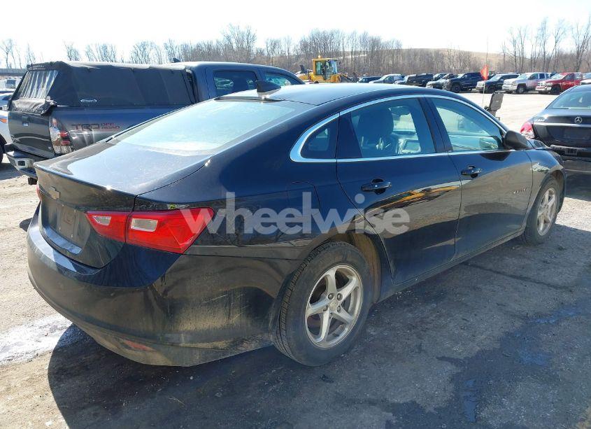 Photo 4 of 2018 Chevrolet Malibu 1FL (VIN 1G1ZC5ST7JF189434)