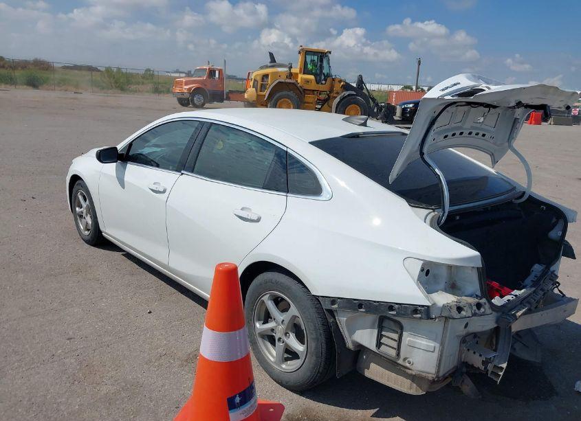 Photo 3 of 2017 Chevrolet Malibu 1FL (VIN 1G1ZC5ST8HF229403)