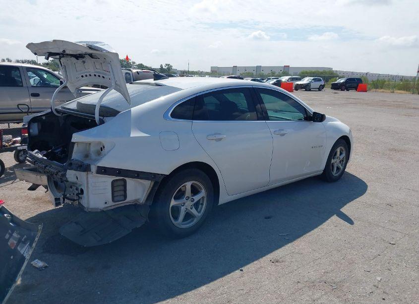 Photo 4 of 2017 Chevrolet Malibu 1FL (VIN 1G1ZC5ST8HF229403)