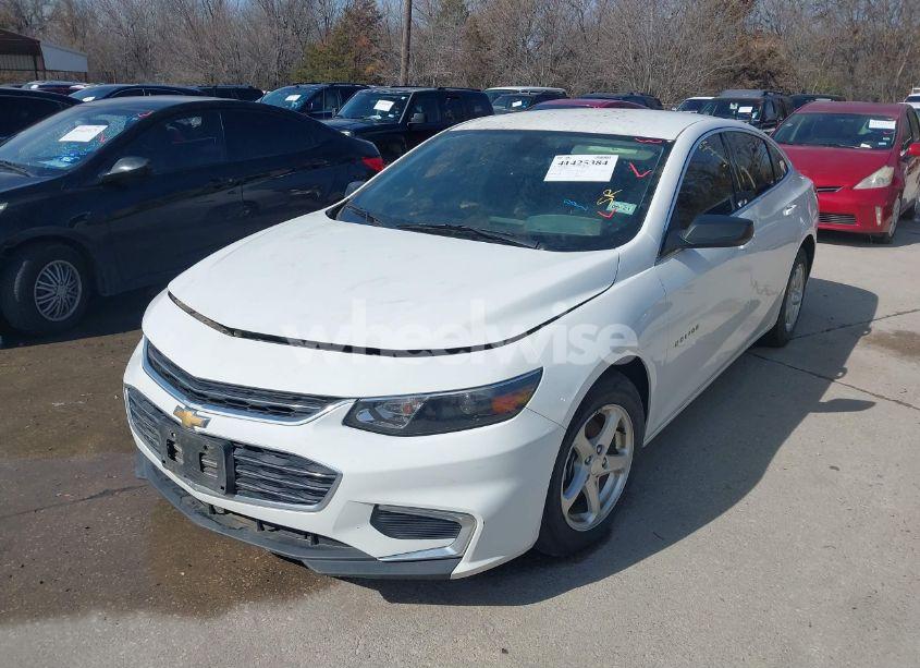 Photo 2 of 2017 Chevrolet Malibu 1FL (VIN 1G1ZC5ST8HF236335)