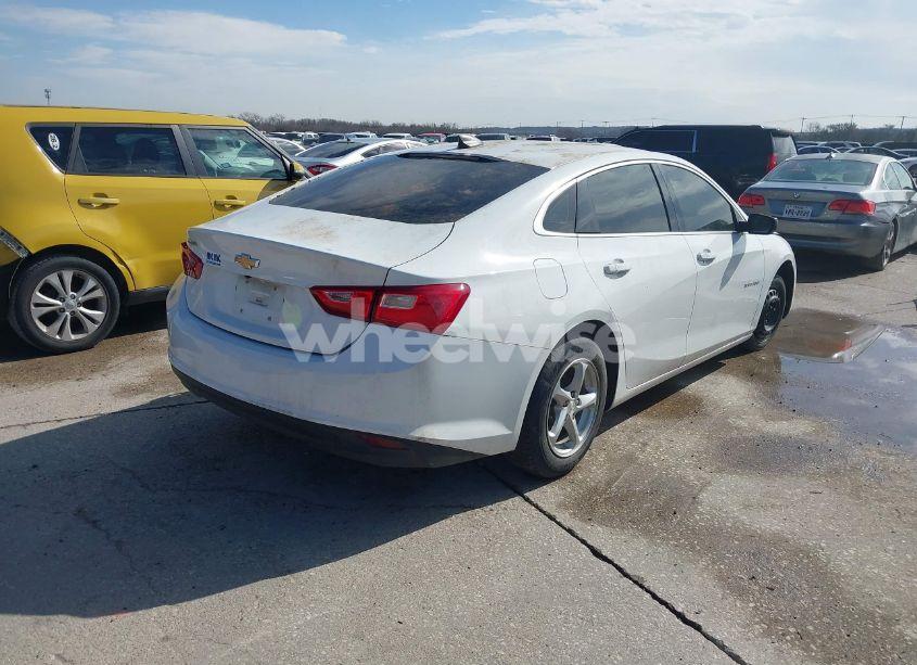Photo 4 of 2017 Chevrolet Malibu 1FL (VIN 1G1ZC5ST8HF236335)