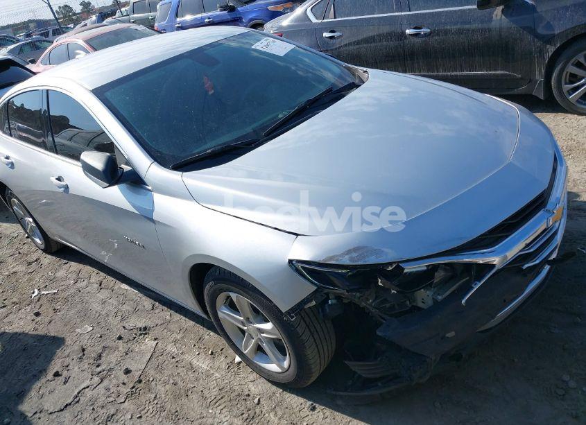 2020 Chevrolet Malibu FWD 1FL (VIN 1G1ZC5ST8LF003595) main photo