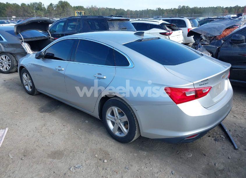 Photo 3 of 2020 Chevrolet Malibu FWD 1FL (VIN 1G1ZC5ST8LF003595)