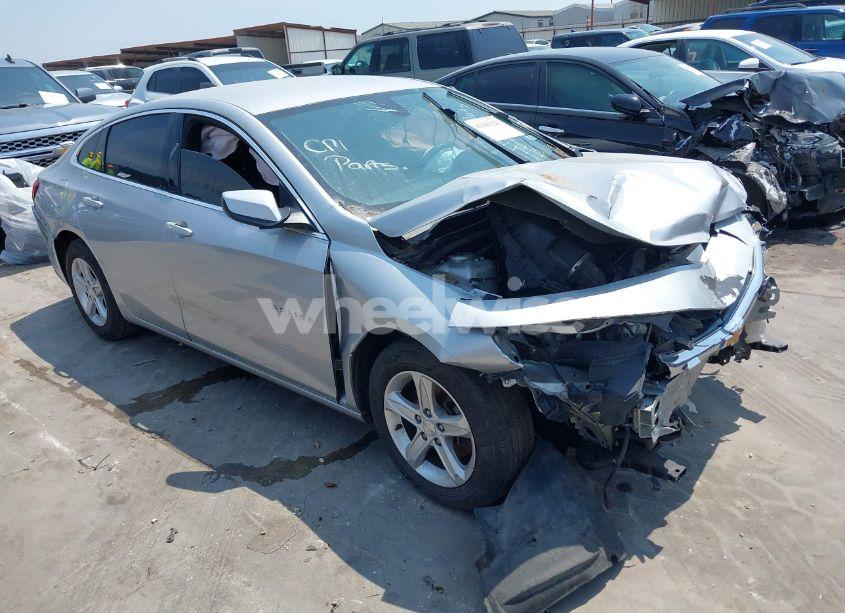 2020 Chevrolet Malibu FWD 1FL (VIN 1G1ZC5ST8LF075011) main photo