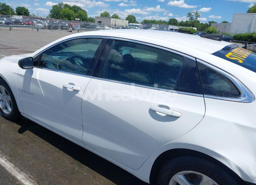 Photo 14 of 2020 Chevrolet Malibu FWD 1FL (VIN 1G1ZC5ST8LF077793)