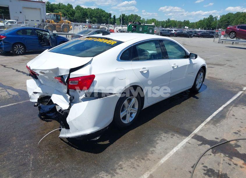 Photo 4 of 2020 Chevrolet Malibu FWD 1FL (VIN 1G1ZC5ST8LF077793)