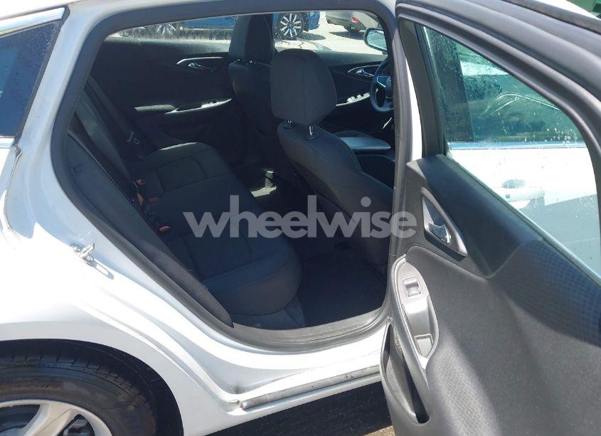 Photo 8 of 2020 Chevrolet Malibu FWD 1FL (VIN 1G1ZC5ST8LF077793)