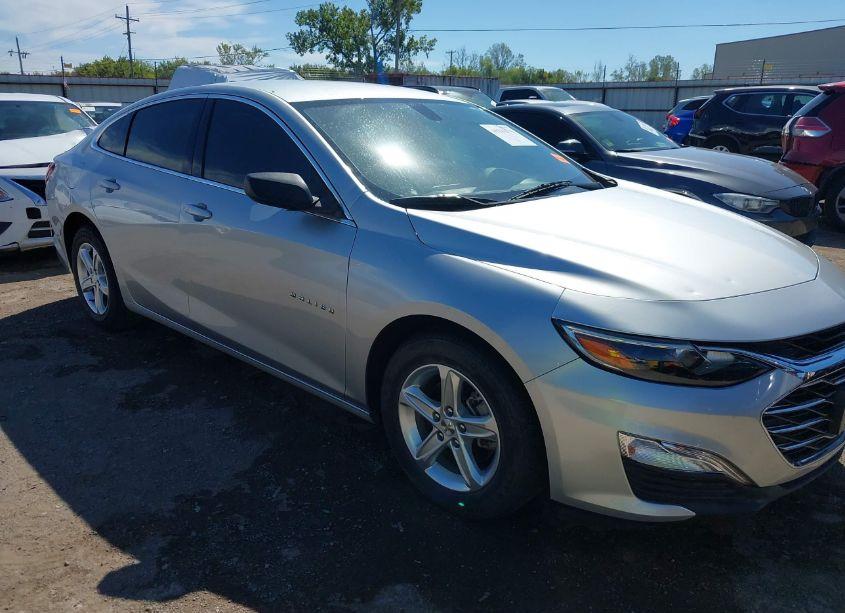 2020 Chevrolet Malibu FWD 1FL (VIN 1G1ZC5ST8LF105754) main photo