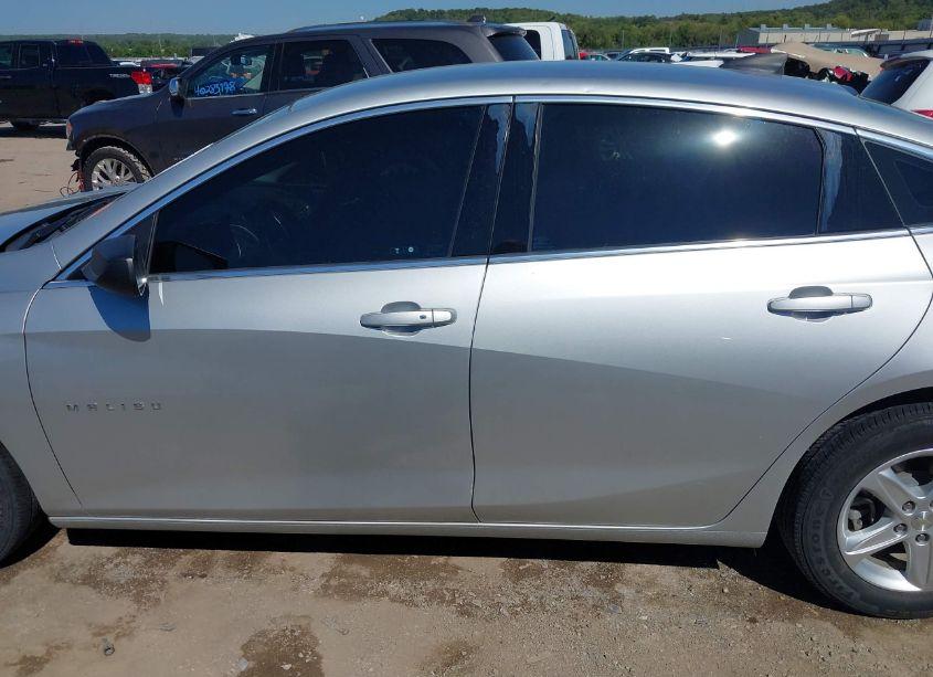Photo 14 of 2020 Chevrolet Malibu FWD 1FL (VIN 1G1ZC5ST8LF105754)