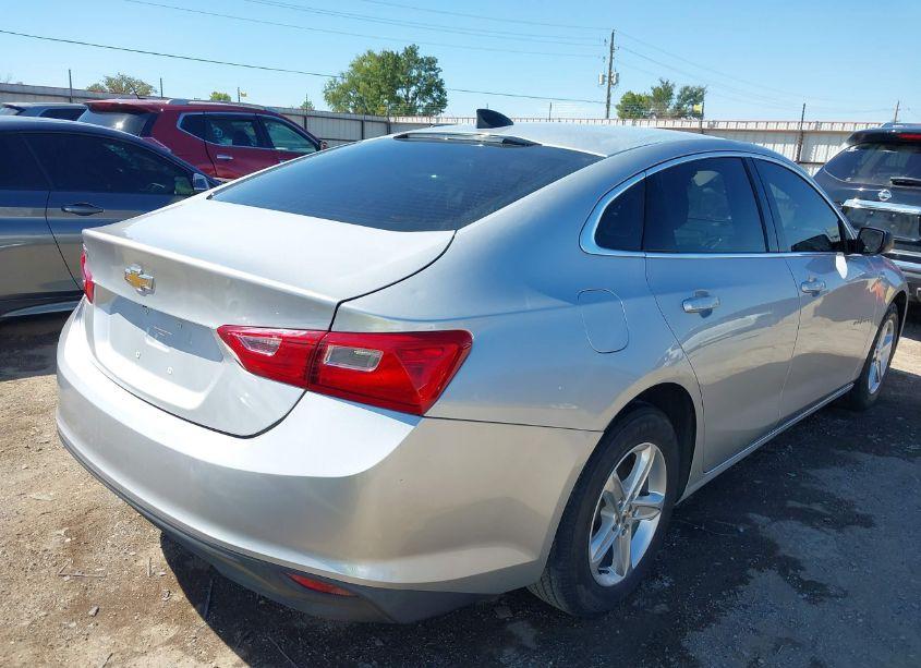 Photo 4 of 2020 Chevrolet Malibu FWD 1FL (VIN 1G1ZC5ST8LF105754)