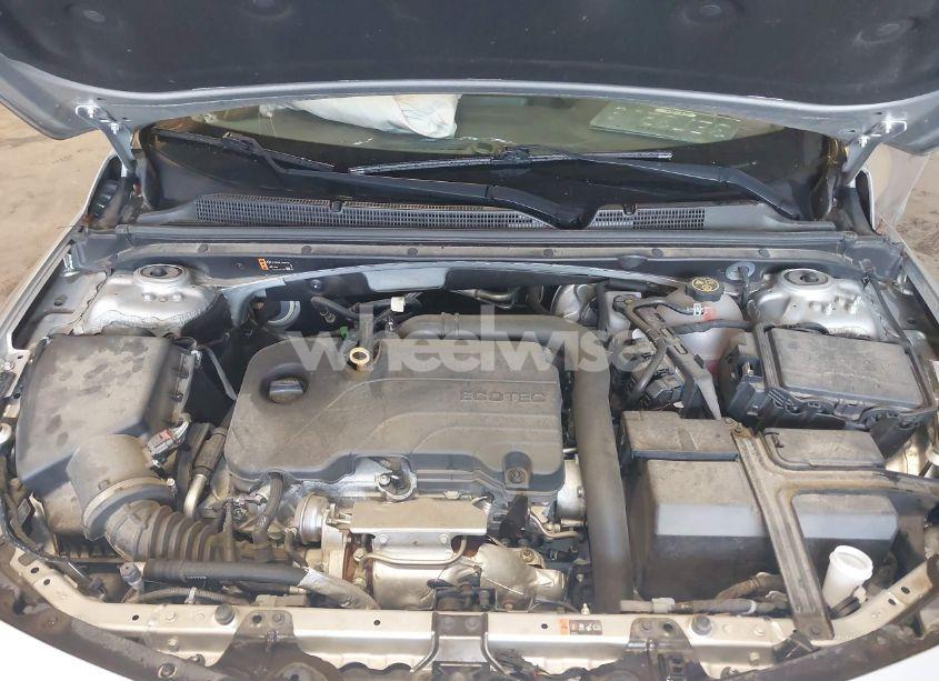 Photo 10 of 2021 Chevrolet Malibu FWD 1FL (VIN 1G1ZC5ST8MF061384)