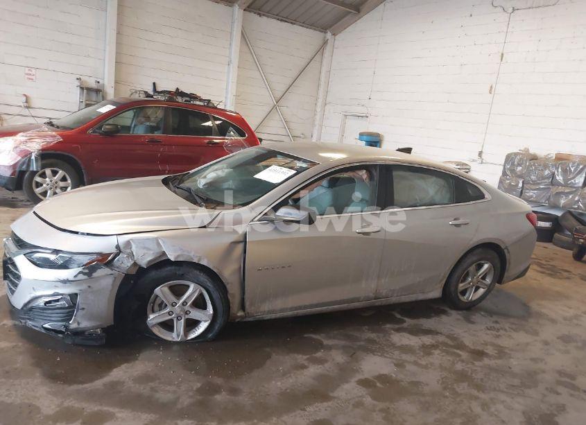 Photo 14 of 2021 Chevrolet Malibu FWD 1FL (VIN 1G1ZC5ST8MF061384)