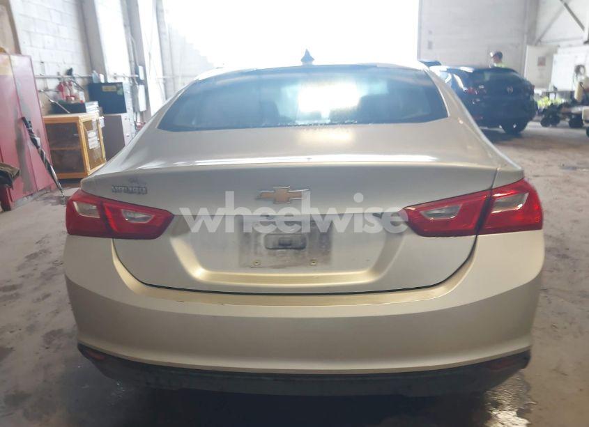 Photo 16 of 2021 Chevrolet Malibu FWD 1FL (VIN 1G1ZC5ST8MF061384)