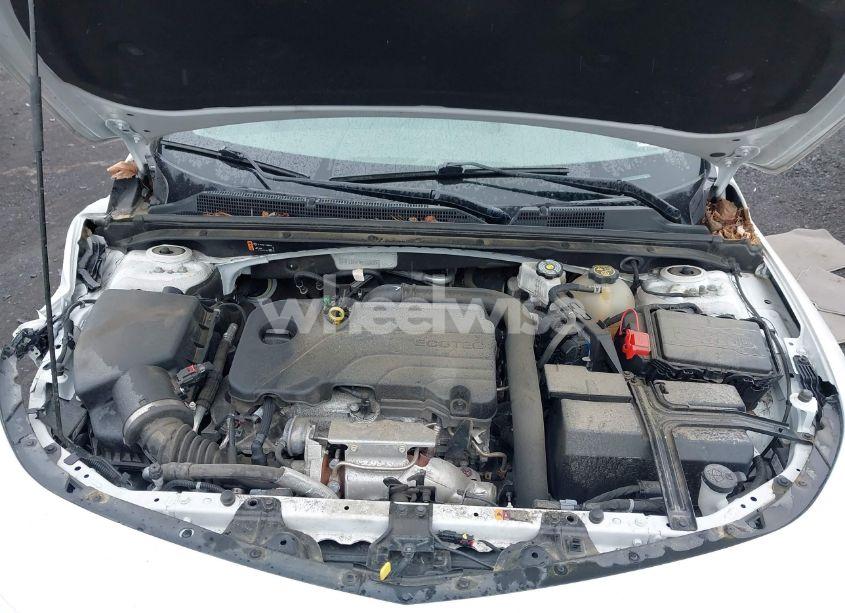 Photo 10 of 2023 Chevrolet Malibu FWD 1FL (VIN 1G1ZC5ST8PF112032)