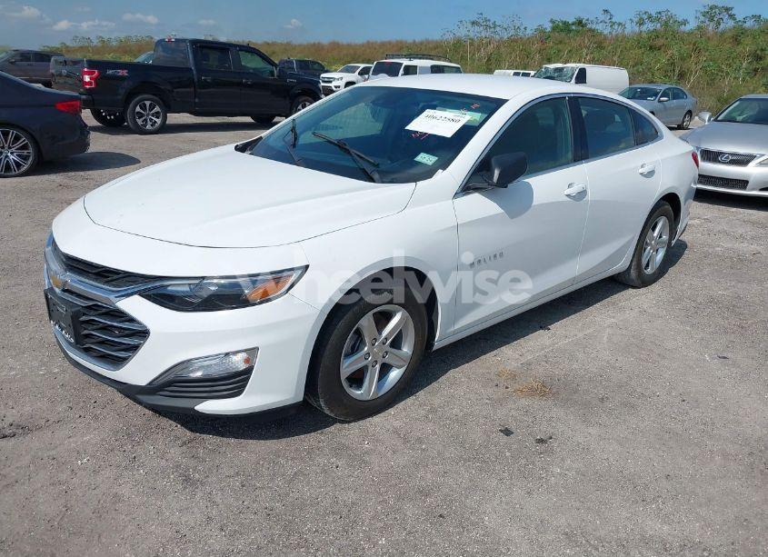 Photo 2 of 2023 Chevrolet Malibu FWD 1FL (VIN 1G1ZC5ST8PF118381)