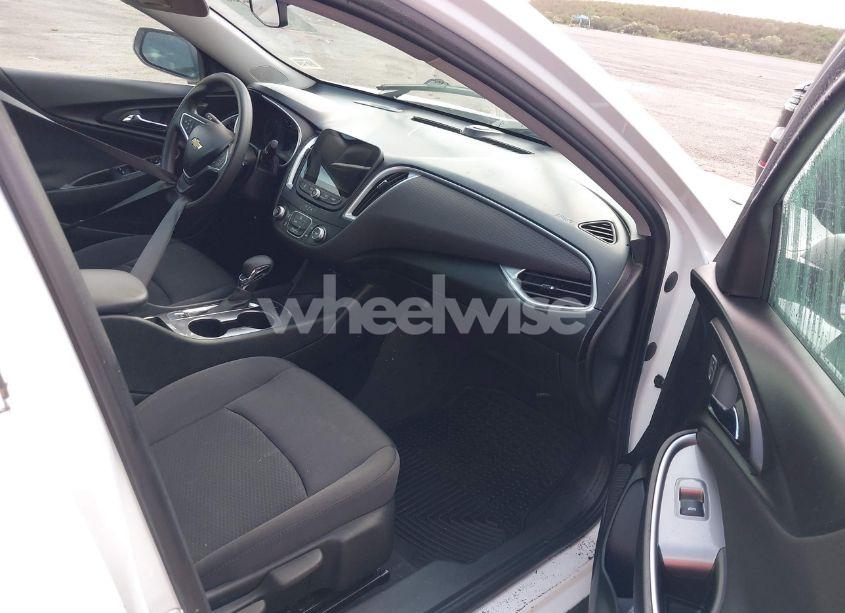 Photo 5 of 2023 Chevrolet Malibu FWD 1FL (VIN 1G1ZC5ST8PF118381)