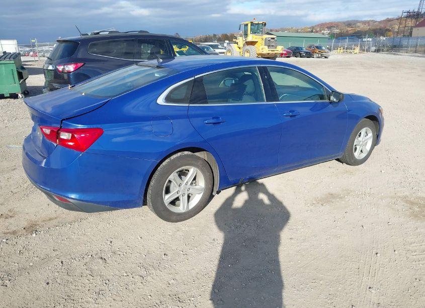 Photo 4 of 2023 Chevrolet Malibu FWD 1FL (VIN 1G1ZC5ST8PF152546)