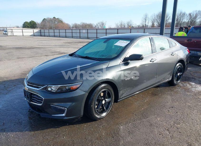 Photo 2 of 2017 Chevrolet Malibu 1FL (VIN 1G1ZC5ST9HF102790)