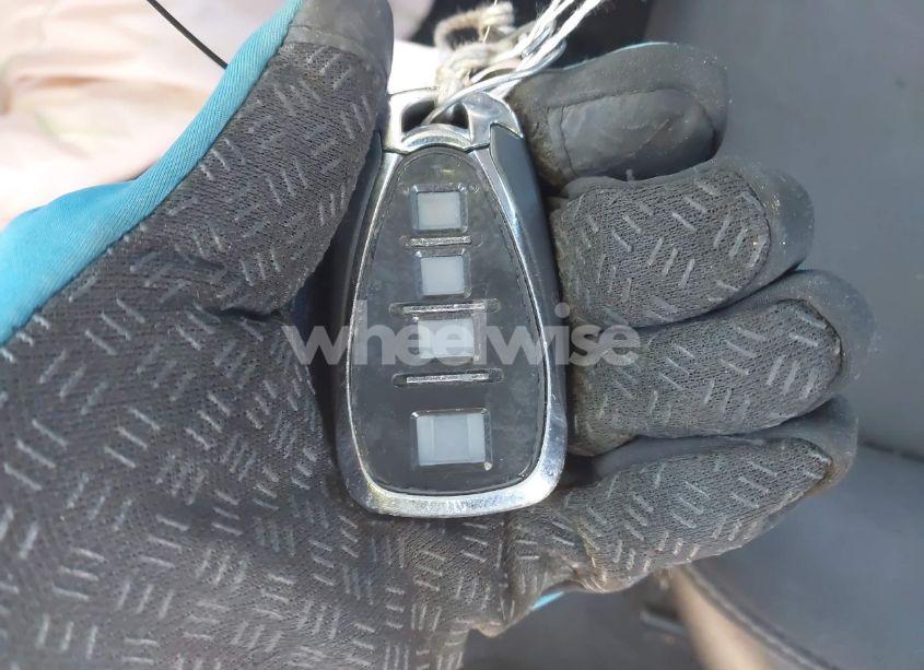 Photo 11 of 2019 Chevrolet Malibu 1FL (VIN 1G1ZC5ST9KF197844)