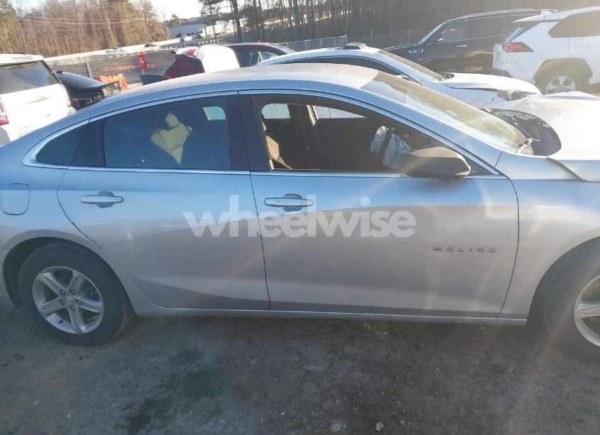 Photo 13 of 2019 Chevrolet Malibu 1FL (VIN 1G1ZC5ST9KF197844)