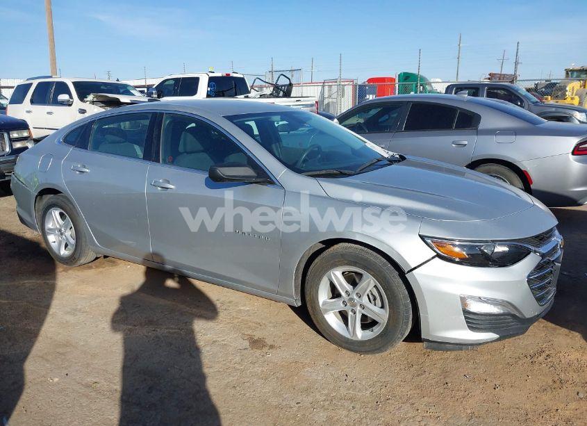 2020 Chevrolet Malibu FWD 1FL (VIN 1G1ZC5ST9LF144210) main photo