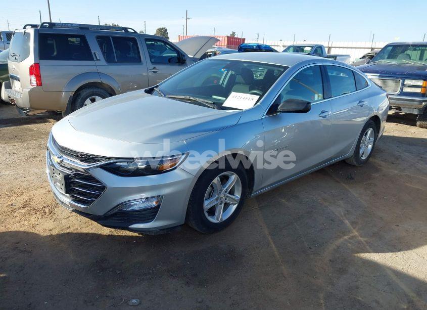 Photo 2 of 2020 Chevrolet Malibu FWD 1FL (VIN 1G1ZC5ST9LF144210)