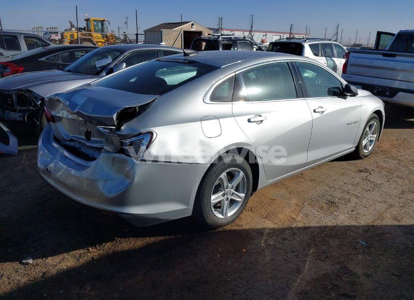 Photo 4 of 2020 Chevrolet Malibu FWD 1FL (VIN 1G1ZC5ST9LF144210)
