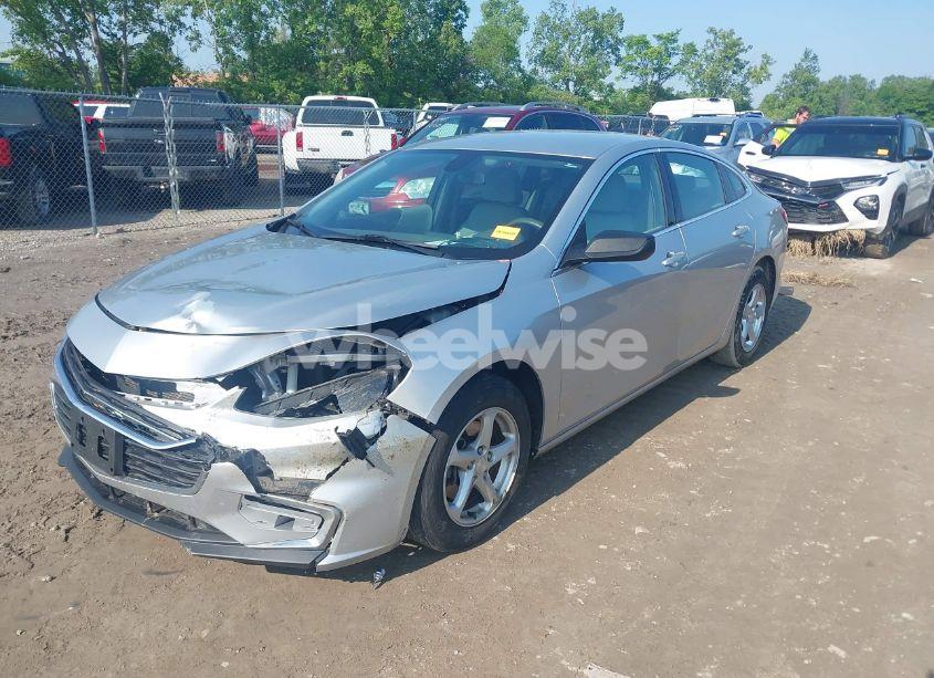 Photo 2 of 2016 Chevrolet Malibu 1FL (VIN 1G1ZC5STXGF272333)