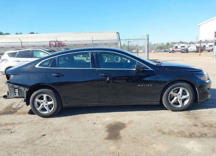 Photo 14 of 2018 Chevrolet Malibu 1FL (VIN 1G1ZC5STXJF287387)