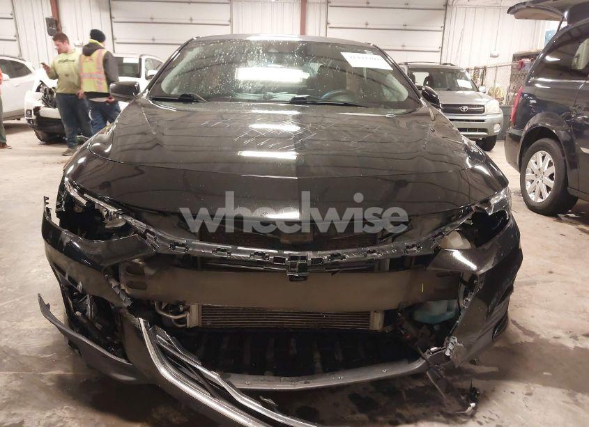 Photo 13 of 2019 Chevrolet Malibu 1FL (VIN 1G1ZC5STXKF123929)