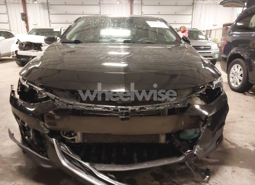 Photo 6 of 2019 Chevrolet Malibu 1FL (VIN 1G1ZC5STXKF123929)