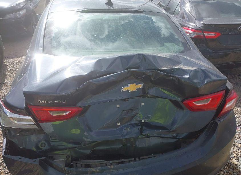 Photo 16 of 2019 Chevrolet Malibu 1FL (VIN 1G1ZC5STXKF126829)