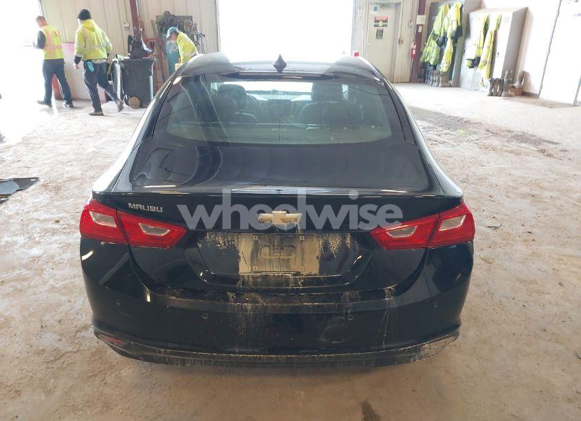 Photo 16 of 2020 Chevrolet Malibu FWD 1FL (VIN 1G1ZC5STXLF042009)