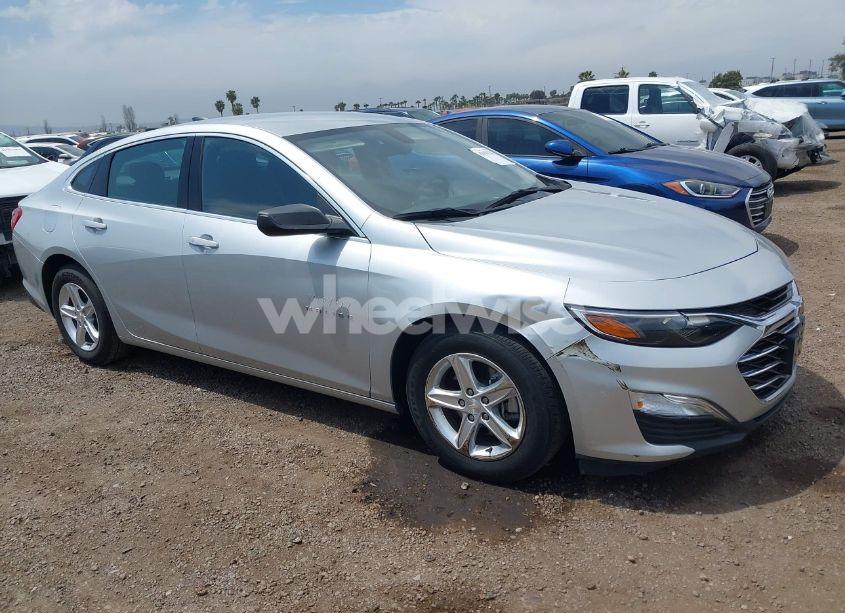 2022 Chevrolet Malibu FWD 1FL (VIN 1G1ZC5STXNF147474) main photo
