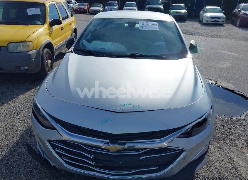Photo 6 of 2022 Chevrolet Malibu FWD 1FL (VIN 1G1ZC5STXNF164209)