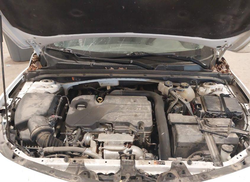Photo 10 of 2023 Chevrolet Malibu FWD 1FL (VIN 1G1ZC5STXPF112601)
