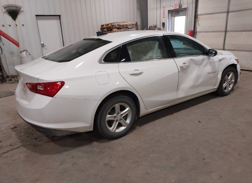 Photo 4 of 2023 Chevrolet Malibu FWD 1FL (VIN 1G1ZC5STXPF112601)