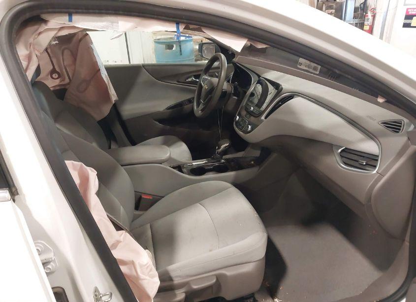 Photo 5 of 2023 Chevrolet Malibu FWD 1FL (VIN 1G1ZC5STXPF112601)