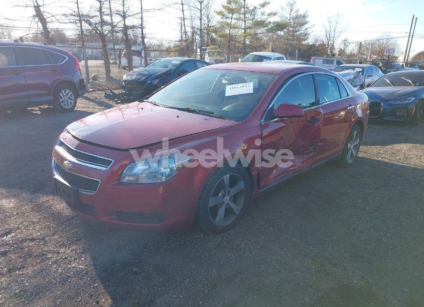 Photo 2 of 2012 Chevrolet Malibu 2LT (VIN 1G1ZD5E00CF378475)