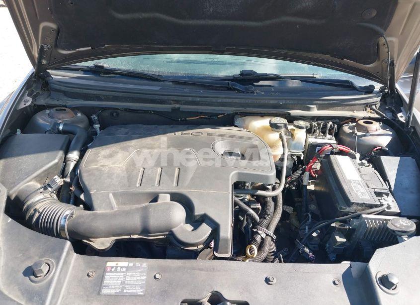 Photo 10 of 2012 Chevrolet Malibu 2LT (VIN 1G1ZD5E03CF357197)