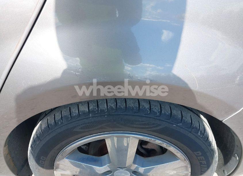 Photo 6 of 2012 Chevrolet Malibu 2LT (VIN 1G1ZD5E03CF357197)