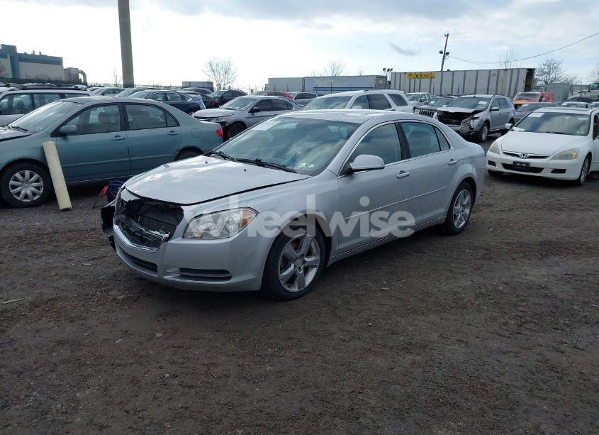 Photo 2 of 2012 Chevrolet Malibu 2LT (VIN 1G1ZD5E04CF145506)