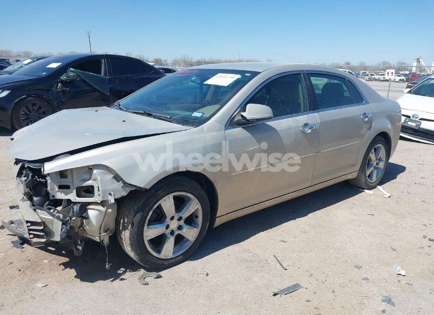 Photo 2 of 2012 Chevrolet Malibu 2LT (VIN 1G1ZD5E04CF190784)