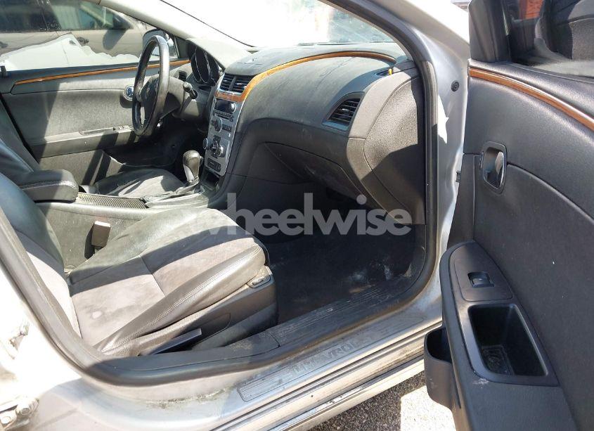 Photo 5 of 2012 Chevrolet Malibu 2LT (VIN 1G1ZD5E04CF202450)