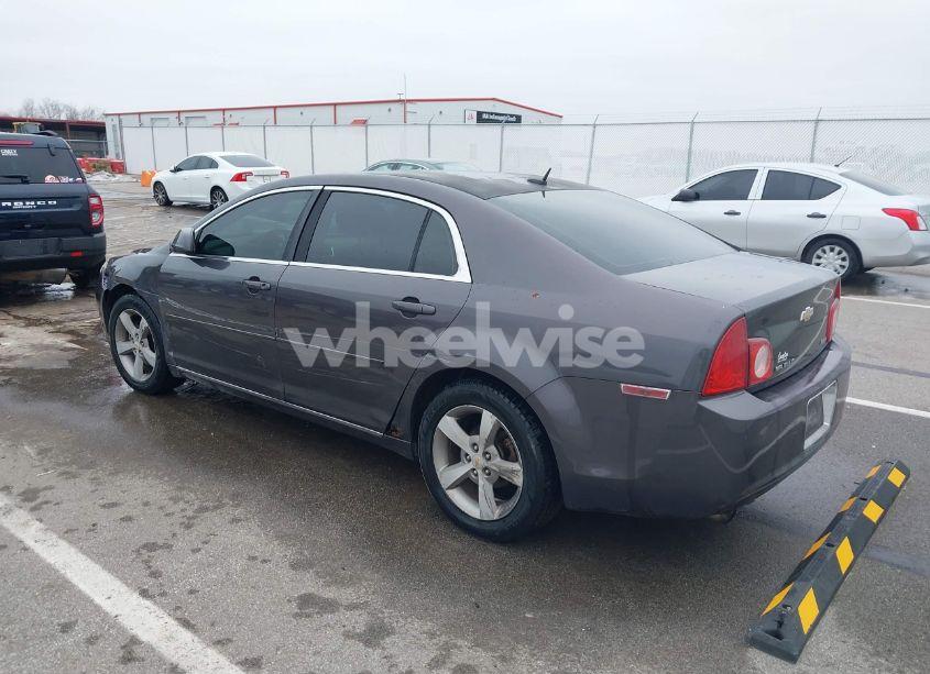 Photo 3 of 2010 Chevrolet Malibu LT (VIN 1G1ZD5E07A4138669)